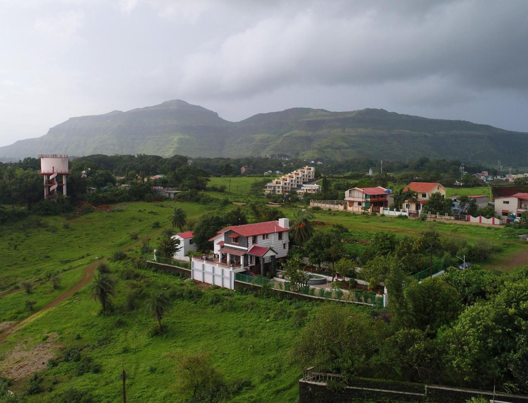 Nysa Villa & Homestay By Stayatlas Igatpuri Exterior photo